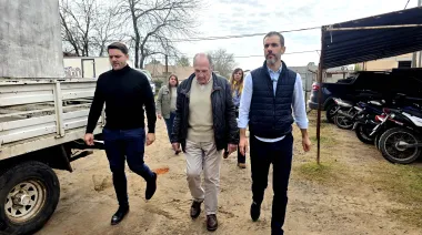 Desde Lincoln, Petrecca acelera el armado opositor para disputar la provincia en 2027