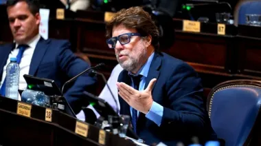 “Es la salud de los pibes”: Garciarena cargó contra Kicillof por la deuda de IOMA con el Garrahan