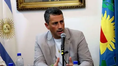 Pila anunció el pago de salarios y aguinaldo para los trabajadores municipales en tiempo y forma