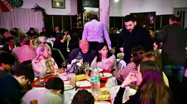 En 25 de Mayo, Ramiro Egüen acompañó al Club Plaza Italia en la celebración de su 86º aniversario