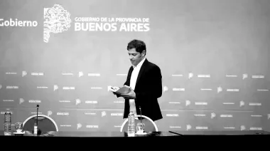 El plan electoral de Kicillof y una etapa decisiva: re-reelecciones, PASO en Provincia y desdoblamiento