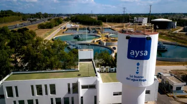 AySA: la Justicia puso un freno a la privatización y blindó obras en 26 municipios bonaerenses