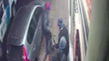 Catástrofe en Merlo: robaron una casa, la policía los paró a 20 metros y los dejó ir