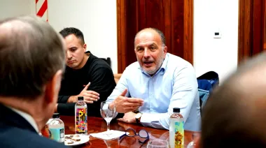 Tres Arroyos: con críticas a Garate, jubilados municipales llevaron su desesperado reclamo salarial al Concejo