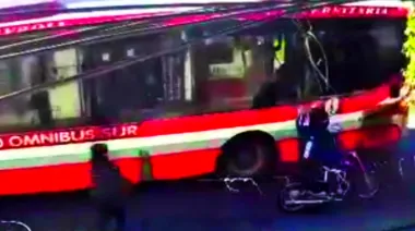 Heroico chofer rescató a una mujer durante el ataque de motochorro en Lanús