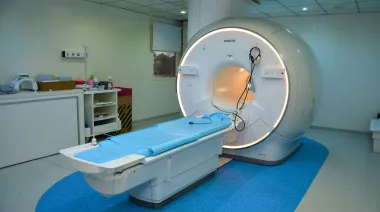 Denuncian que el Hospital Eva Perón quedó sin resonador y reclaman por el servicio