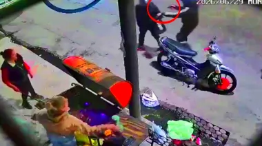En Lanús están a dieta por los motochorros: le robaron el vehículo cuando paró a comprar tortillas