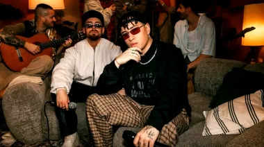 FMK y Maxi Espíndola fusionan sonidos y sentimientos en “La Rumbita”, su nueva canción
