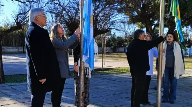 Alegre encabezó el 118º aniversario de Coronel Charlone con un llamado al trabajo colectivo