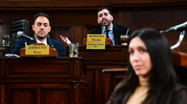El concejal de La Plata que distinguió a una tiktoker de anime, es el mismo que propuso un muro para el Conurbano