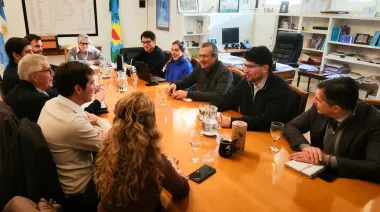Intendentes radicales llevaron sus reclamos a la Provincia por el estado del sistema educativo