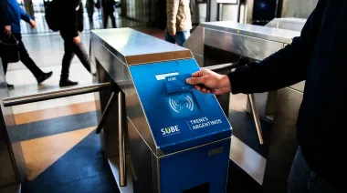 Crisis económica: los servicios públicos en el AMBA absorben el 15% del salario promedio