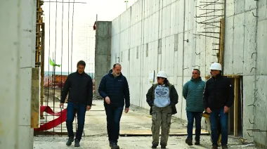 Susbielles supervisó las obras en las cisternas que optimizarán el servicio de agua en Bahía Blanca