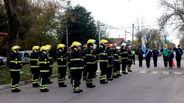 Pila brinda apoyo y destina una ayuda millonaria para los Bomberos Voluntarios