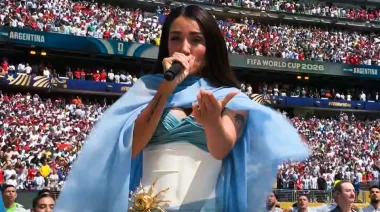 Así fue el anuncio de María Becerra a sus padres antes de cantar el Himno en la final del Mundial 2026