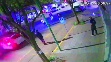 Un comercio acabó destrozado durante una batalla campal en Dolores