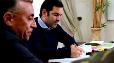 ¿“Plagio profesional” y “fraude millonario” en Dolores? la denuncia que sacude al gobierno de García
