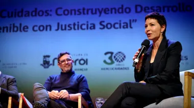 Mayra Mendoza encabezó un acto en Quilmes y reunió al Consejo de Mercociudades