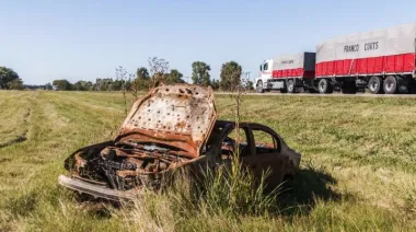 La UCR le pidió a Kicillof que retire los vehículos abandonados en las rutas bonaerenses