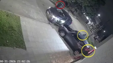 Raid delictivo en Morón: lo pusieron de rodillas, le robaron la camioneta y chocaron a pocas cuadras