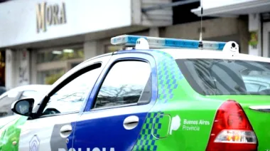 Fan de los Wallabies: ladrón con una pierna amputada robó una tienda de ropa en Morón