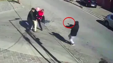 Reaparecieron ladrones conocidos y como "pirañas" asaltaron a un hombre en Lanús