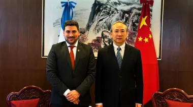Egüen se reunió con el embajador de China y abrió una nueva agenda internacional para 25 de Mayo