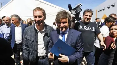 Junto a Santilli, Milei desembarca en Bahía Blanca: con el foco en el RIGI y las elecciones bonaerenses del 2027