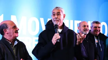 Ferraresi desembarcó en el Interior bonaerense y acelera su candidatura a gobernador 2027