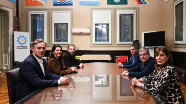 La Liga de Intendentes desembarcó en el Congreso y reclamó tratar el endeudamiento de las familias