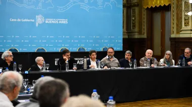 Kicillof llamó a construir un nuevo “Plan nuclear” y criticó a Milei por querer privatizar el sector