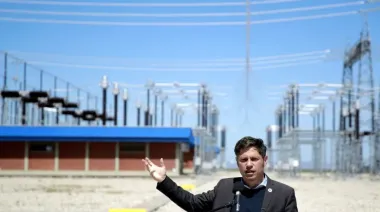 Freno y marcha atrás: suspendieron la suba de tarifas eléctricas que impulsó el Gobierno de Kicillof
