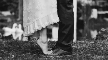 ¡Vivan los novios!: tiene fecha el casamiento de dos legisladores libertarios