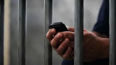 “175 días, más delitos y ninguna respuesta”: Petrecca insiste a Kicillof con restringirle el uso de celulares a los presos