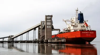 El Puerto de Bahía Blanca presentó su primera Memoria Ambiental de la Comunidad Portuaria