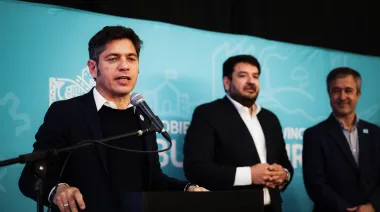 Desde Lobería, Kicillof cargó contra Milei por la eliminación del Régimen de Zona Fría