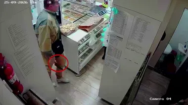 Buscan a cuchillero que asaltó dos comercios en Tres de Febrero