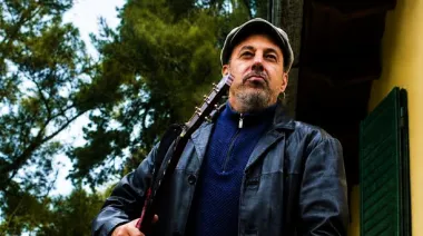 Leo Bruno lanzó nuevo single, y además recibió una nominación para los premios AqM