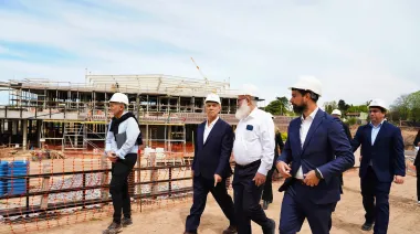 Alak recorrió los avances de la obra de “Distrito Diagonal”, el nuevo shopping que se inaugurará en La Plata