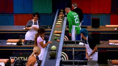 Sorpresas y tensión en Masterchef Celebrity por la vuelta del desafío de la cinta transportadora