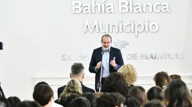 Susbielles encabezó la entrega de certificados del Concurso de Seguridad Vial en Escuelas 2026 de Bahía Blanca