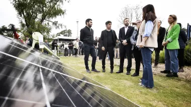 Kicillof y Otermín encabezaron la presentación del programa “Empleo Verde Joven” en Lomas de Zamora