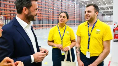 Mercado Libre inauguró en Escobar su centro logístico más grande del país y proyecta 1.300 empleos
