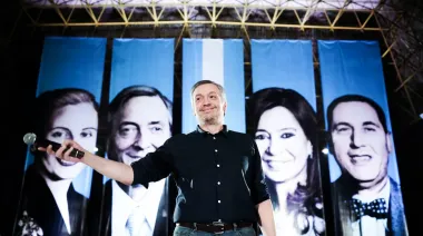 Desde a Lanús, Máximo Kirchner pidió la unidad del peronismo y respaldó una candidatura de Cristina para 2027