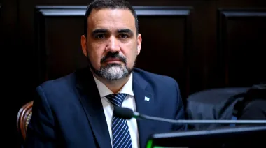 No se puede permitir que el presidente Javier Milei no controle sus impulsos violentos