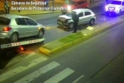 Conducía alcoholizado, se cruzó de mano y chocó de frente a un auto detenido en el semáforo