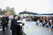 Previo al cierre de alianzas, Kicillof inauguró una escuela en Pilar y destacó que “las obras no caen del cielo”