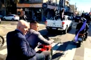 Antecedentes violentos y contacto con barras: quién es el motoquero que salvó a Espert en Lomas de Zamora