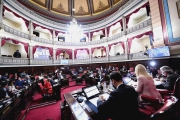 Movimientos y negociaciones intensas en el Senado: en búsqueda del endeudamiento que pidió Kicillof