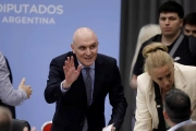 Cómo reaccionó la política bonaerense tras la baja de Espert y la asunción de Santilli